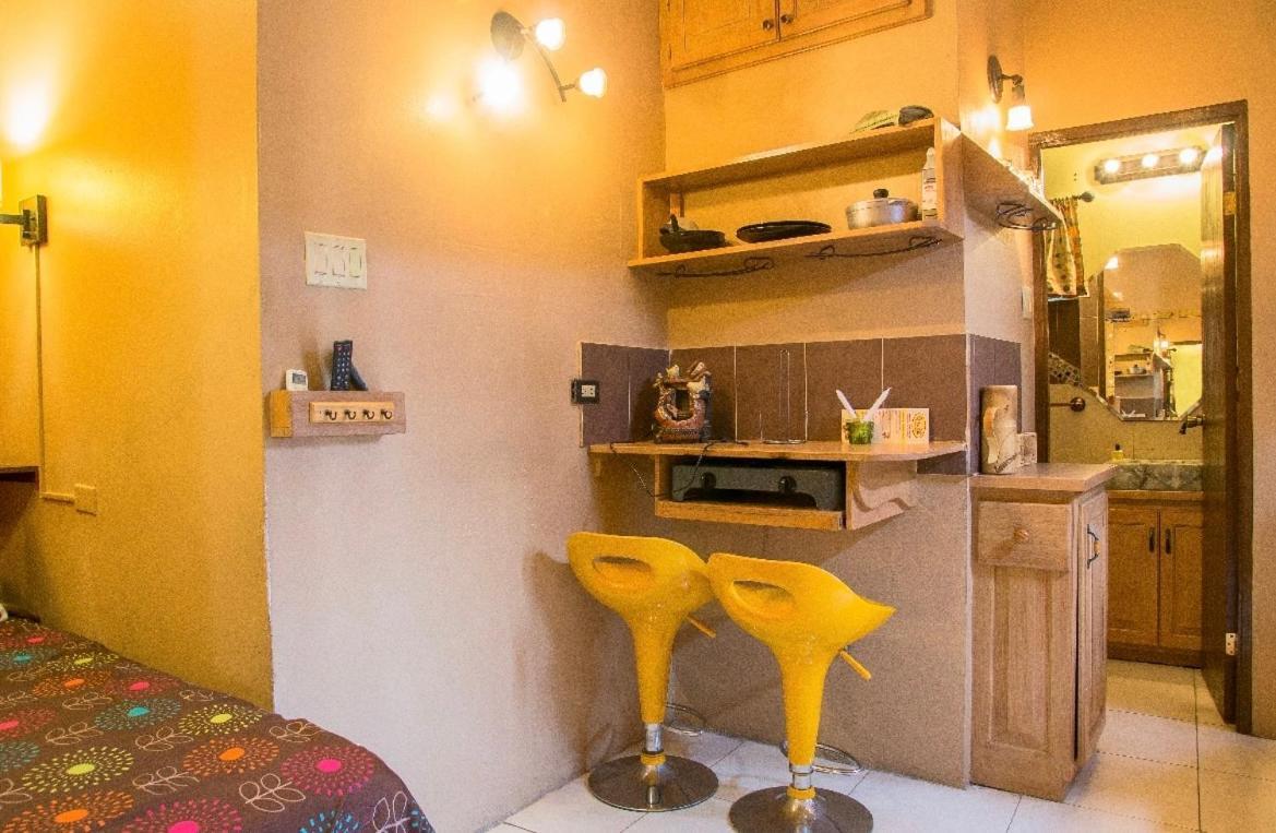 One32 Guest House 킹스톤 외부 사진